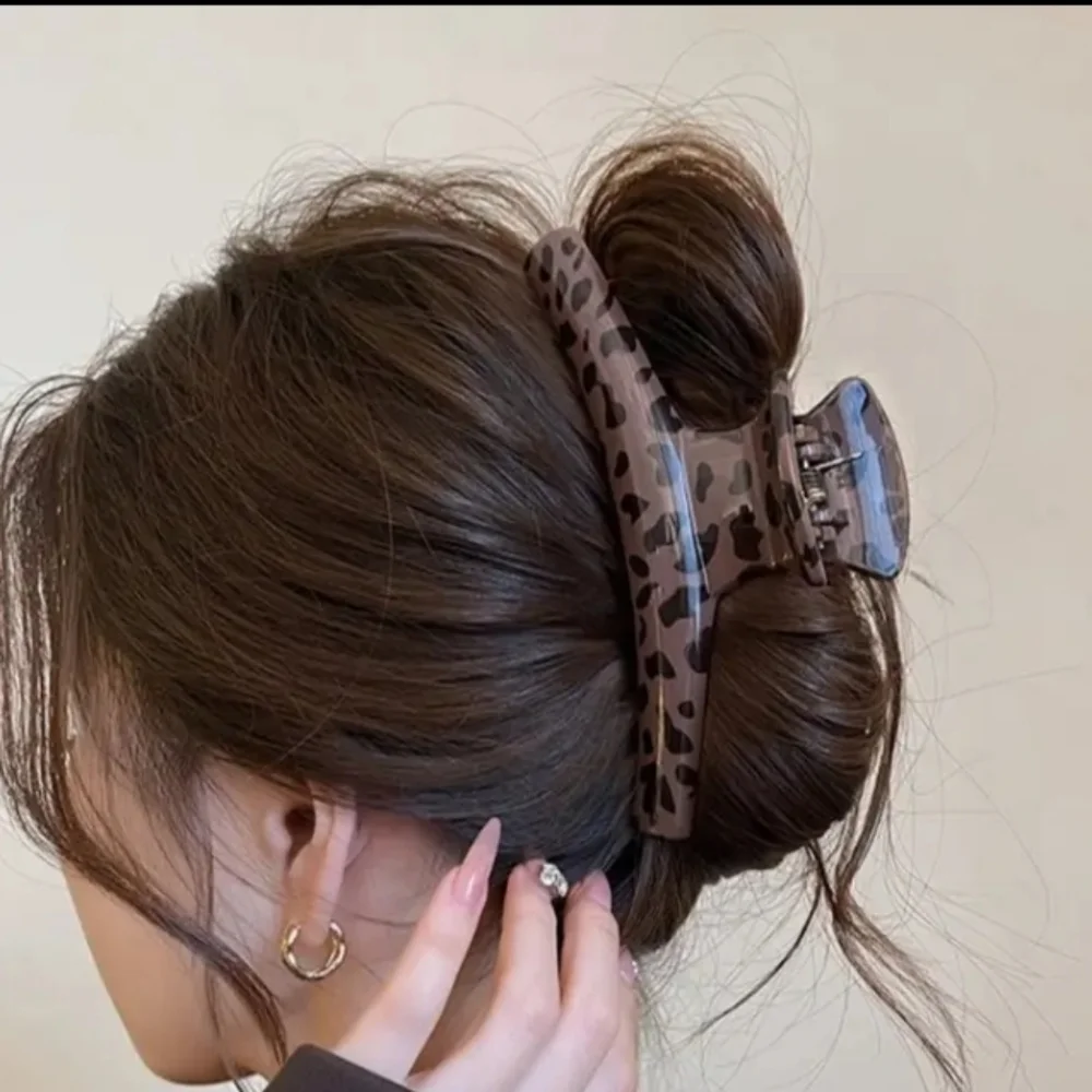 Leopard Print Claw Clip Hair Accessories